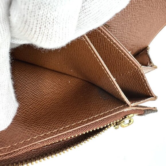 LOUIS VUITTON Portefeuille-Accordeon With Chain Long Wallet - Picture 7 of 14